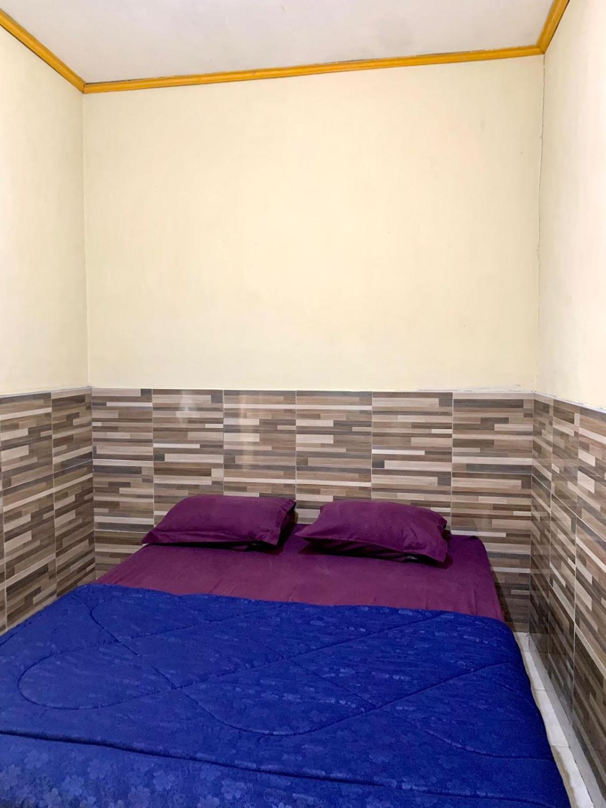 Penginapan Sedap Malam Lovina Exteriör bild