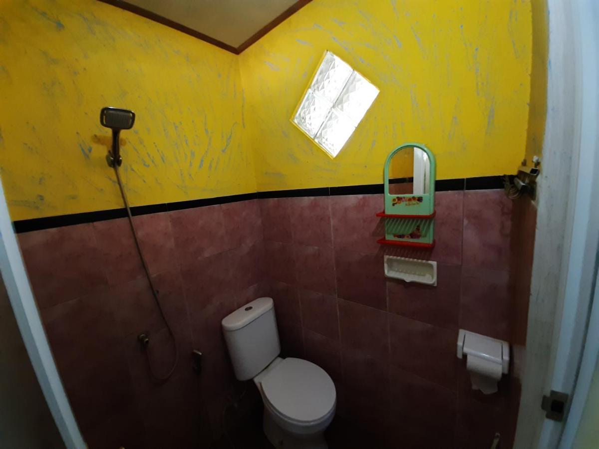 Penginapan Sedap Malam Lovina Exteriör bild